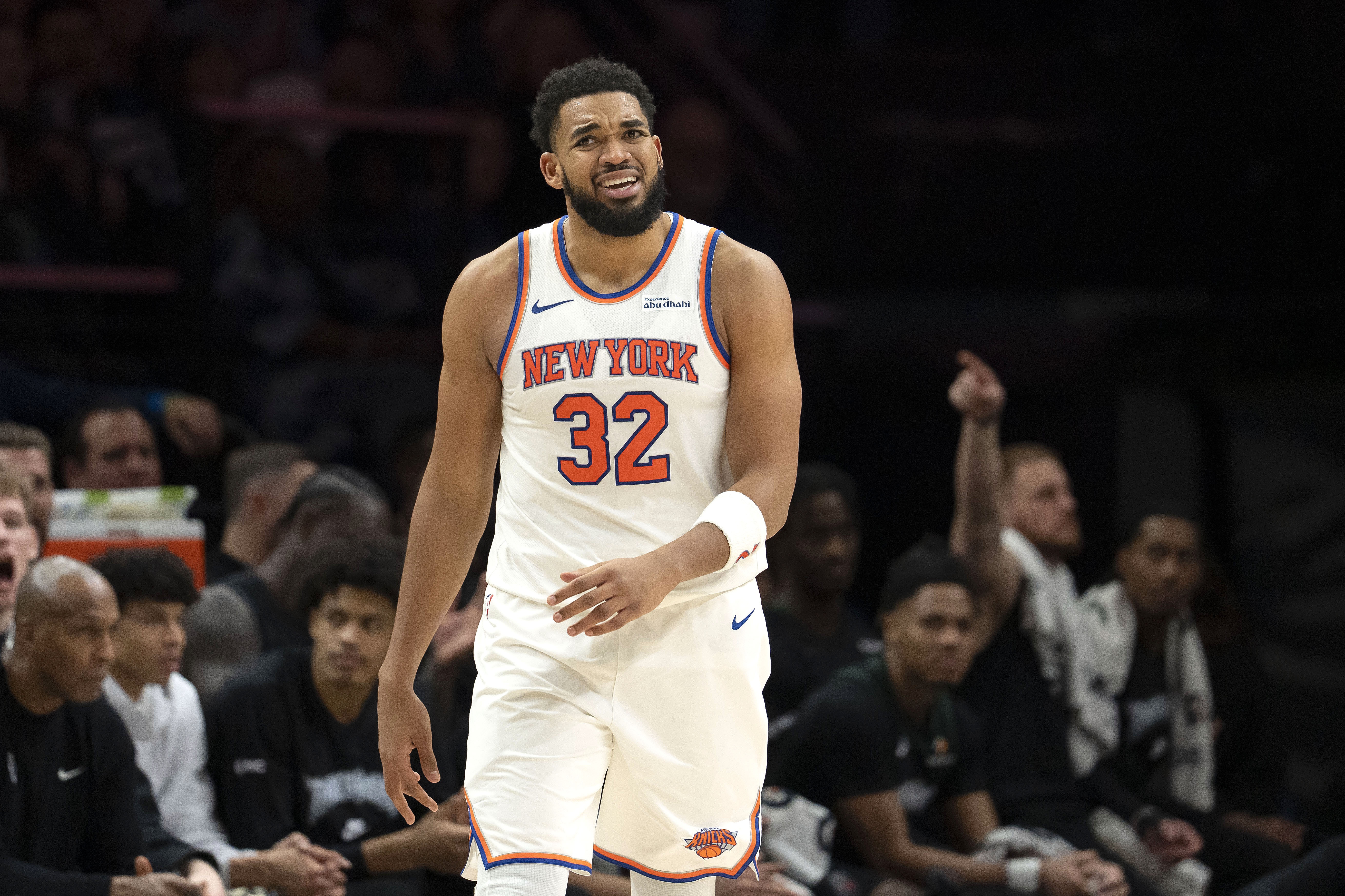 开云注册网址-场均20+没哨子？09双雄同届不同命 詹杜科接近 现役多人笑而不语